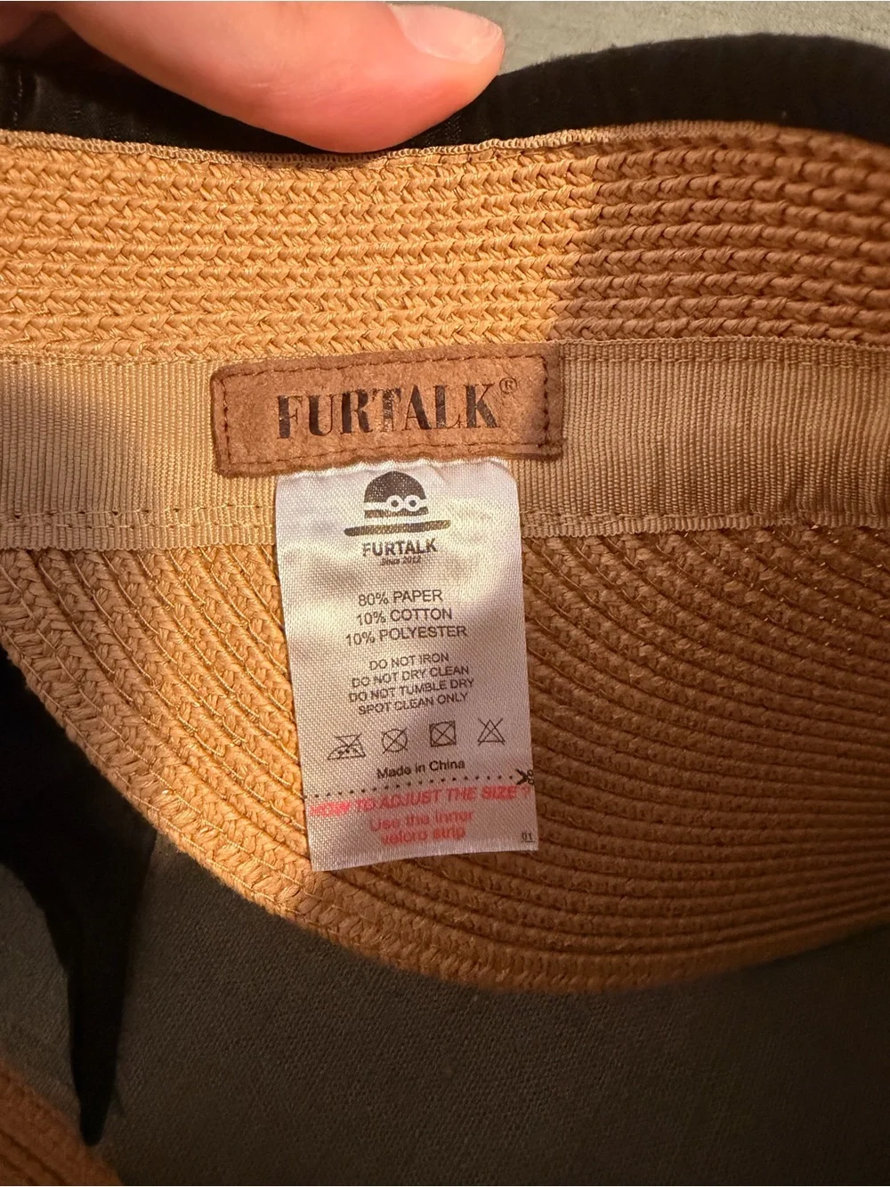 Women’s Tan Straw Visor with Black Ribbon Band